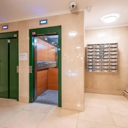 Appartement Centro. Bahia. Estaciones. *