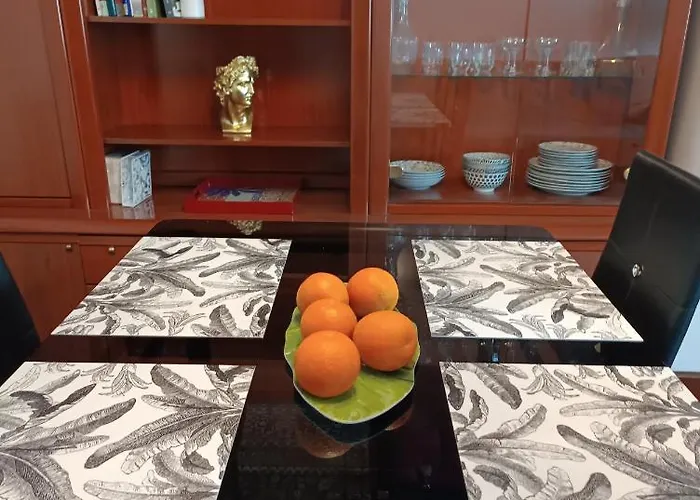 Centro. Bahia. Estaciones. *