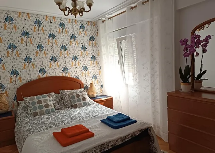 Centro. Bahia. Estaciones. *