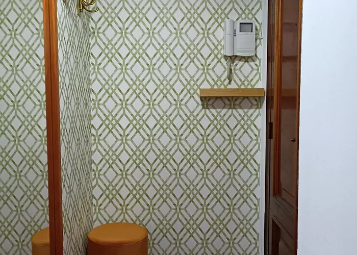 Centro. Bahia. Estaciones. * Santander